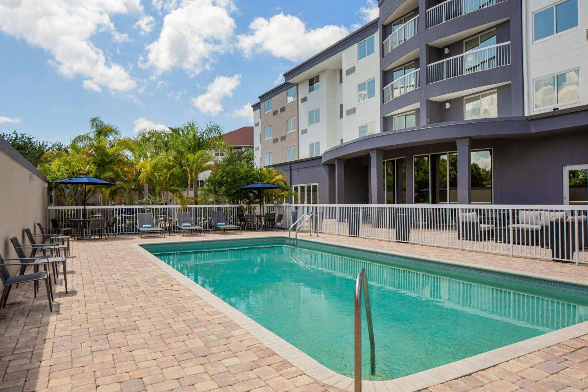 Courtyard Tampa Oldsmar Hotel Eksteriør billede
